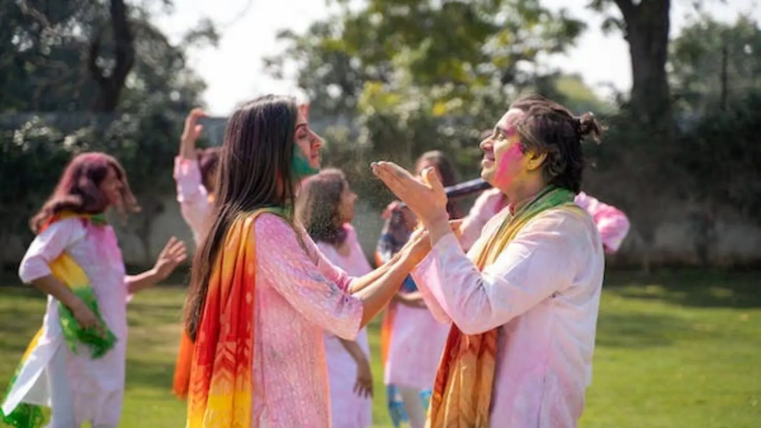 Khadi-Holi