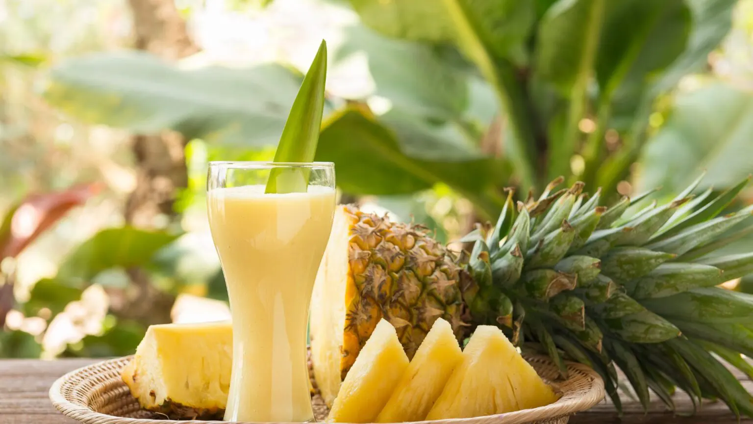 Pineapple-Juice Pineapple-Juice
