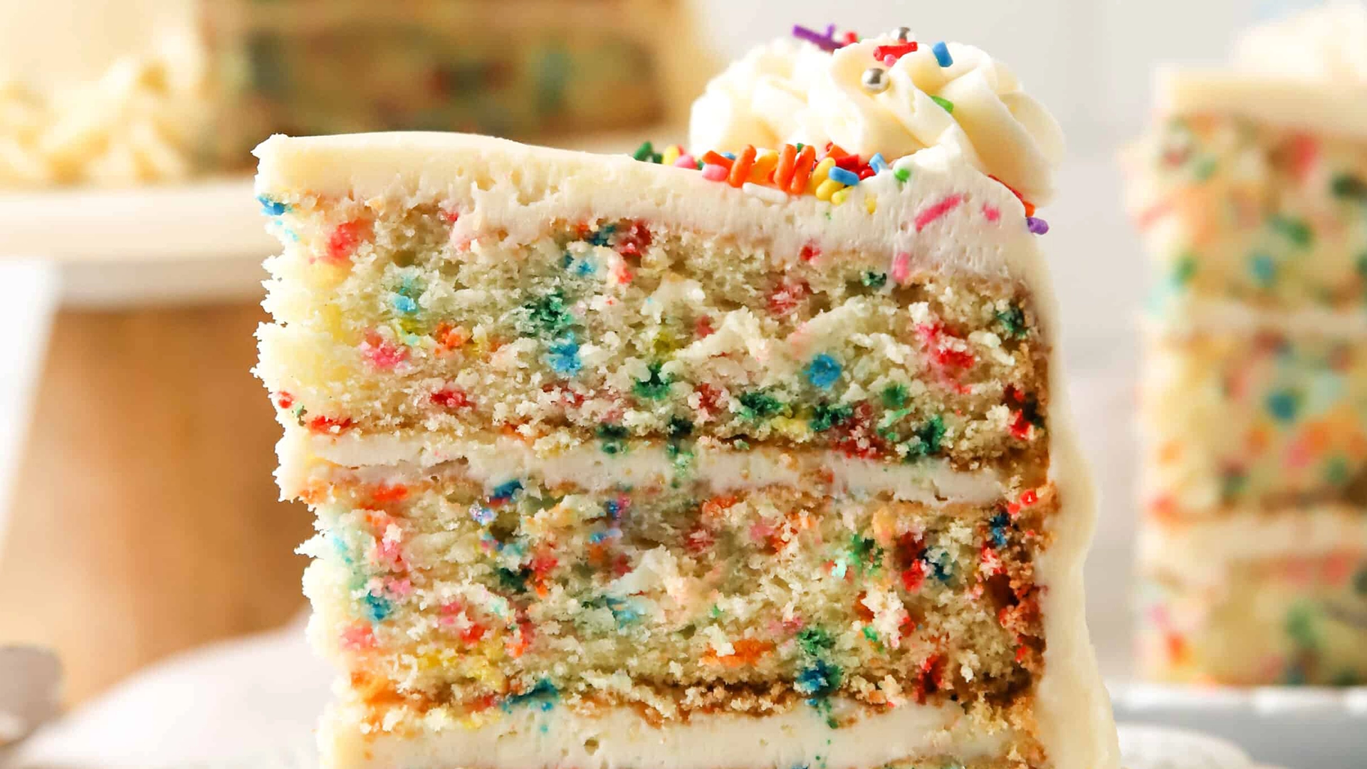 Funfetti-Cake Funfetti-Cake